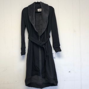 Ugg Women’s Gray Robe Size XS